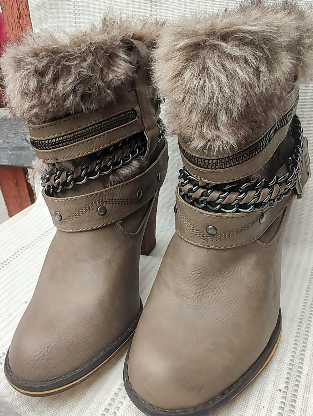 Not Rated Yuma Taupe Ankle Boots